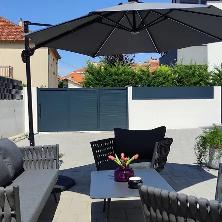 Luxury Maci Apartamento *